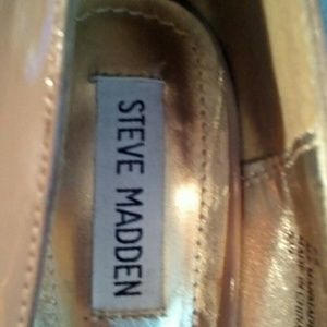 Steve Madden patient leather platform pumps